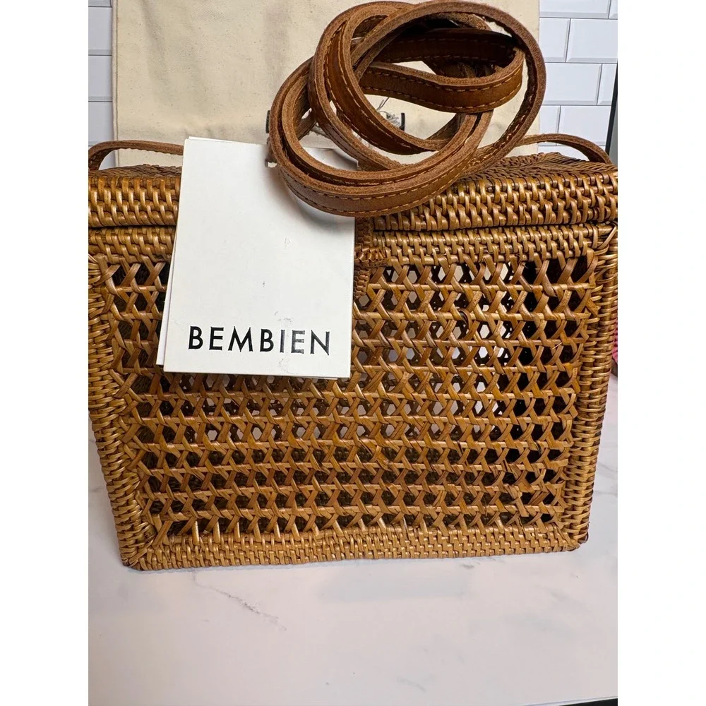 Bembien Flora Crossbody Bag‎ Natural Rattan Woven Box Bag Handmade Bali New